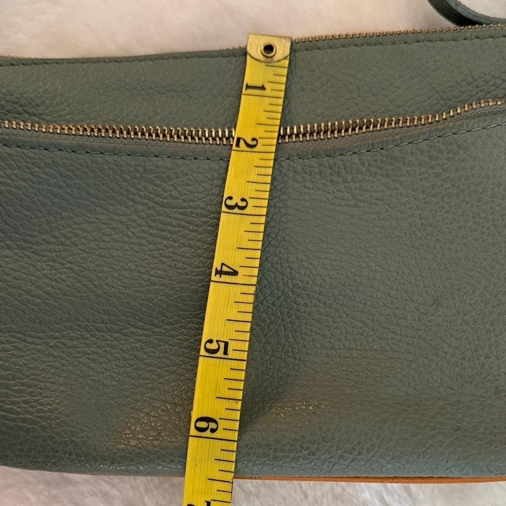 Diana Freneze Green Leather Crossbody Bag – Multi Zip - Picture 15 of 16